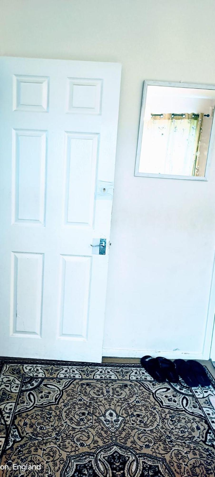 London'S Bed With Breakfast & Free Parking Apartment Exterior photo